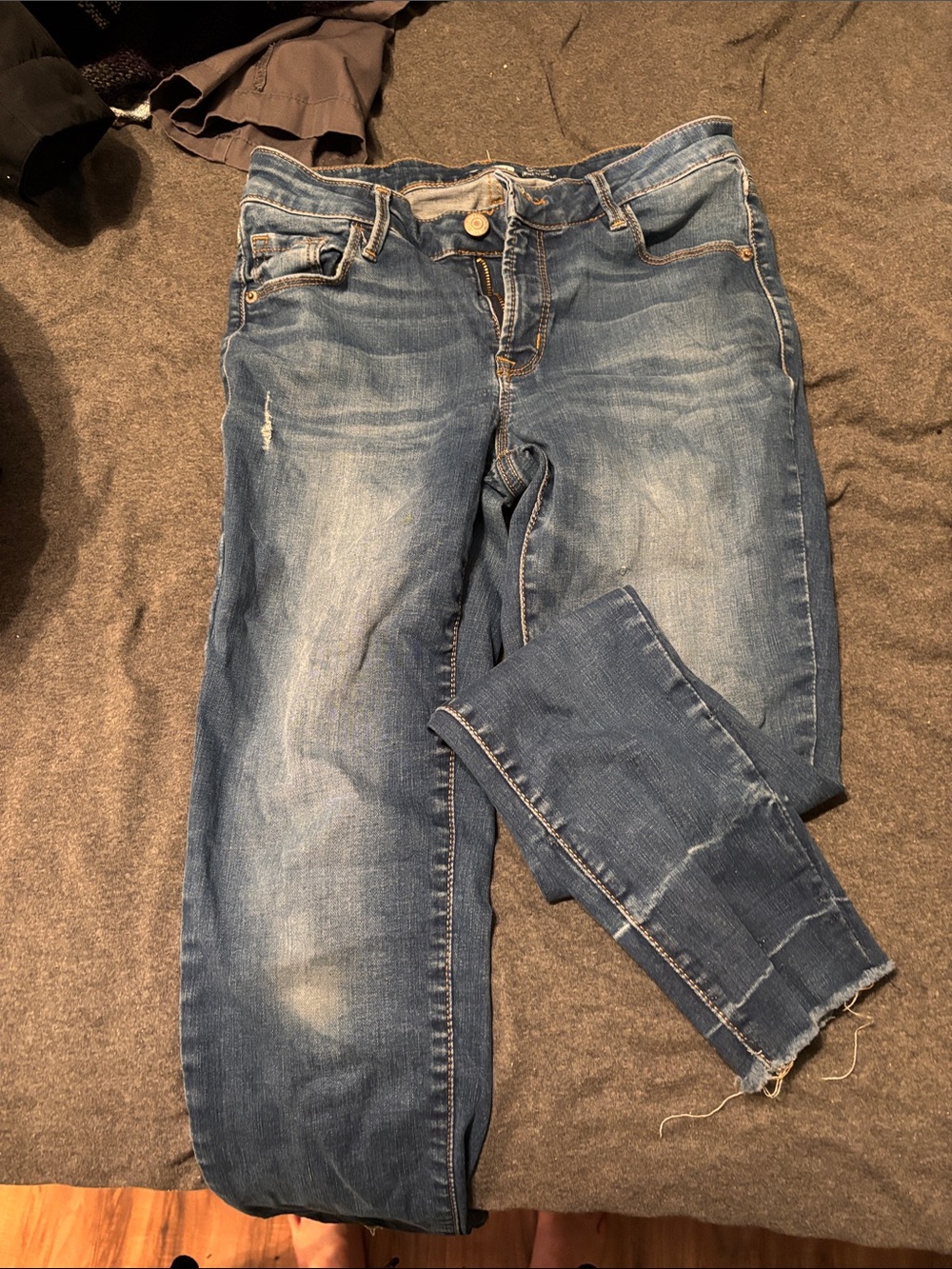 Classic Women's Blue Denim Jeans - Casual Stretch Fit